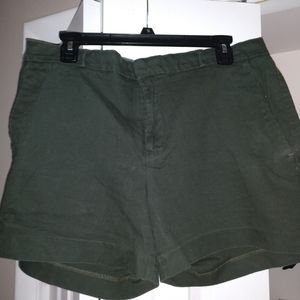 Banana Republic green shorts 12